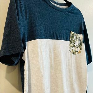 Free Planet T-Shirt Short Sleeve Surfboard Pocket Cotton Poly Blend Mens Large